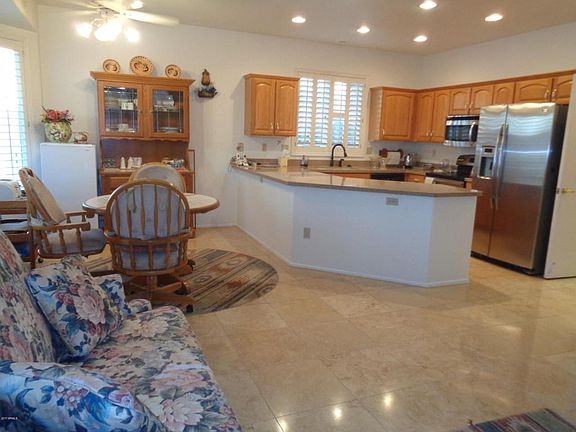 3rd image of 13810 W Via Tercero