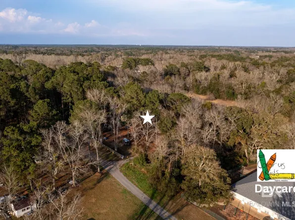 26001 Nelson St #14-15, Daphne, AL 36526