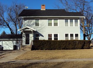 707 Adair St, Adair, IA 50002