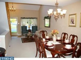 16 Cypress Ln, Downingtown, PA 19335