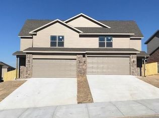 5002 SW Fieldstone Blvd, Bentonville, AR 72712