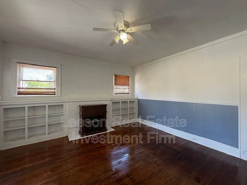 3 bed, 1.0 bath, 1400 sqft, $860 — Photo 2