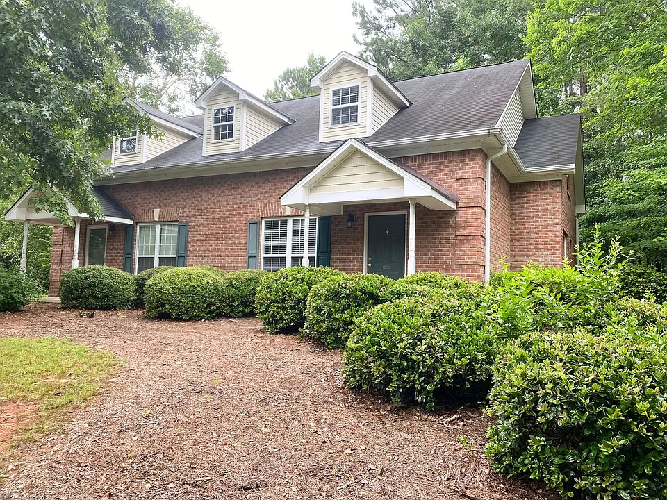 1020 Trotters Walk