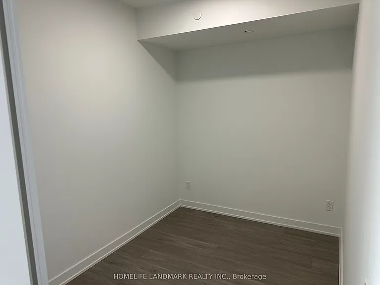 8 Wellesley St W #5602 — Photo 12
