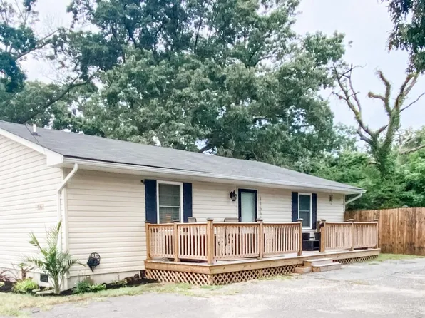 11551 H G Trueman Rd, Lusby, MD 20657