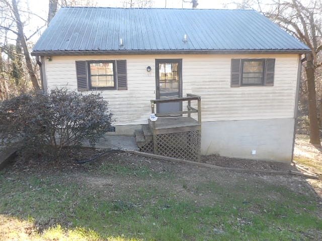 1st image of 2403 W Florida St