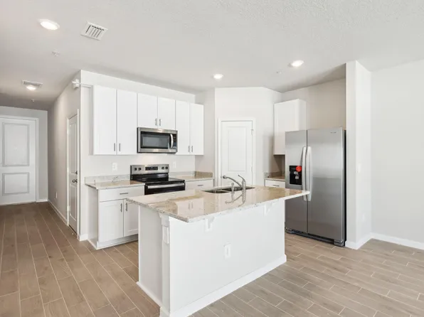 522 Salisbury Circle, Fort Pierce, FL 34982