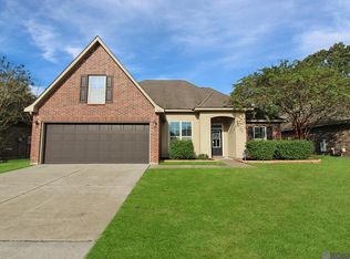 9926 Savannah Jane Ln, Baton Rouge, LA 70817