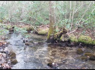 View Pl, Monterey, TN 38574