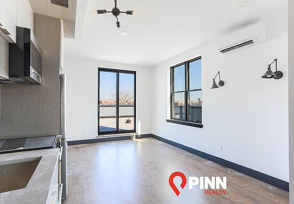 2nd image of 335 Fenimore St Penthouse 1