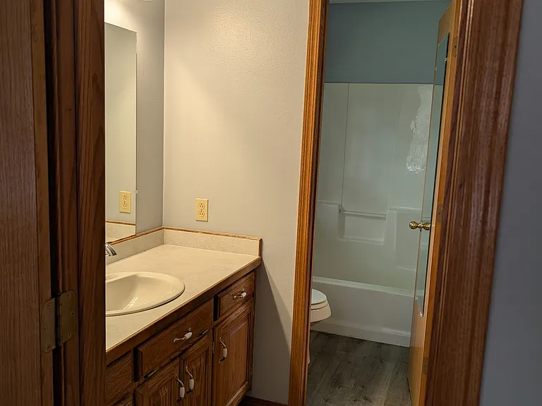 1910 Bluebird Dr — Photo 18