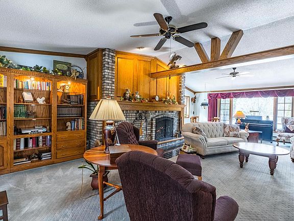 4th image of 2180 BLUEJAY LANE