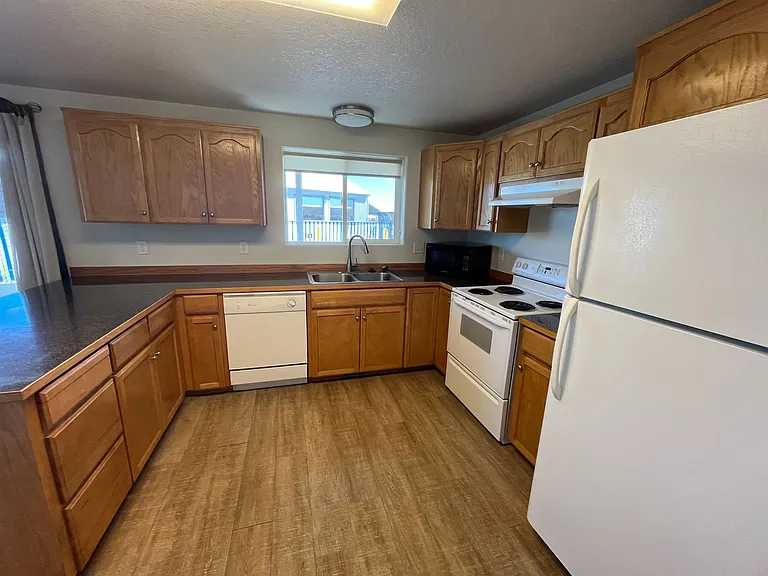 157 W Sisters Park Dr — Photo 6