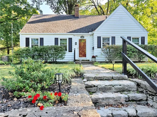 1554 Crescent Blvd, Dayton, OH 45409