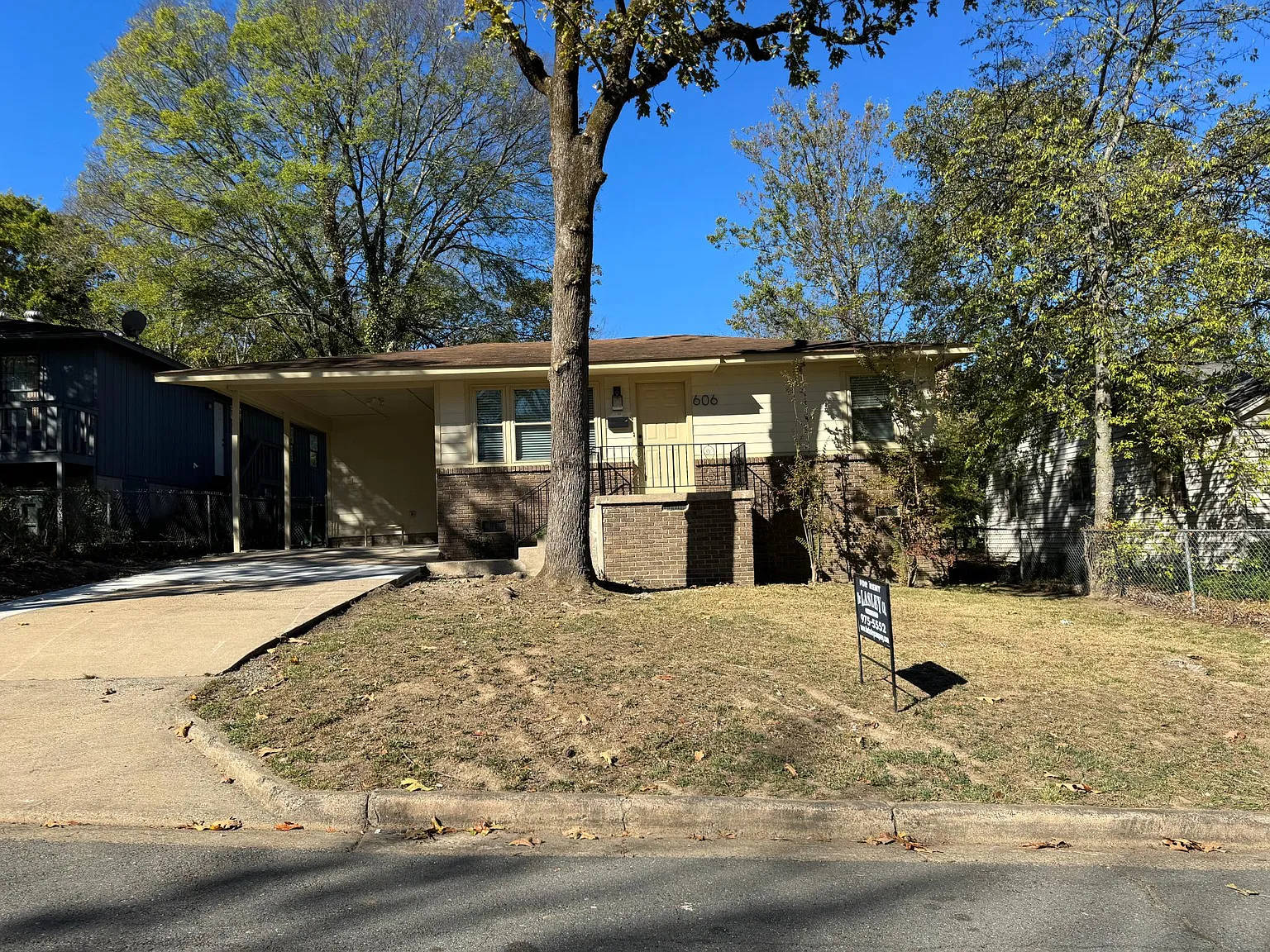 3 bed, 1100 sqft, $1,395 — Photo 1