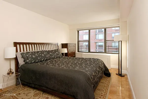 Sold by Corcoran | media 6