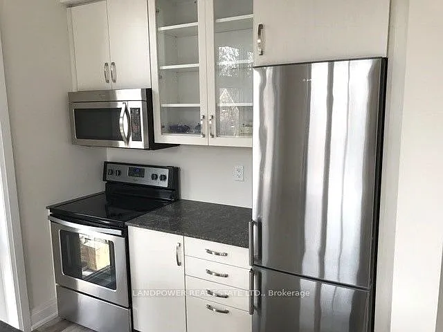 15 Eldora Ave #40 — Photo 5