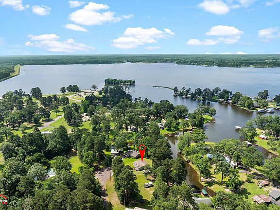 3rd image of 120 County Road 1836