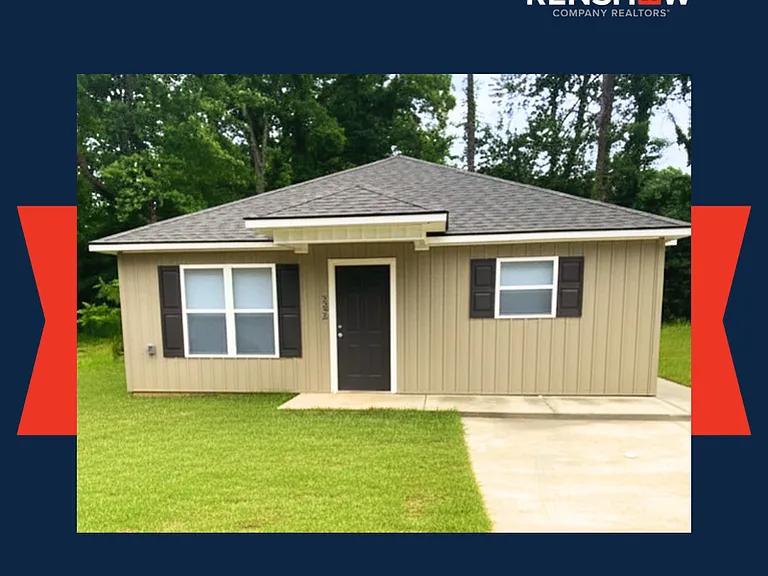 732 Tucker St — Photo 1