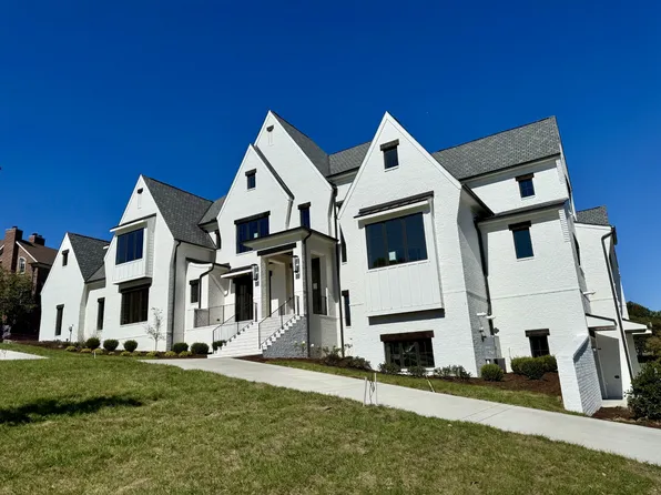 1 Colonel Winstead Dr, Brentwood, TN 37027
