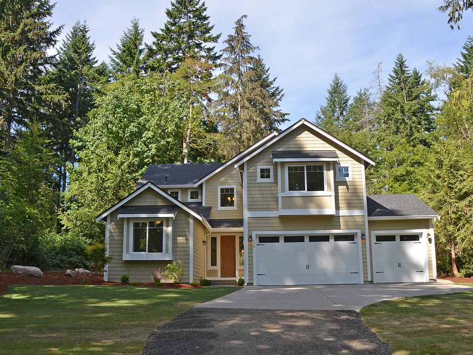 1st image of 684 8th Ave