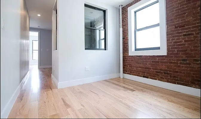 Rented by Green Line Realty | media 3