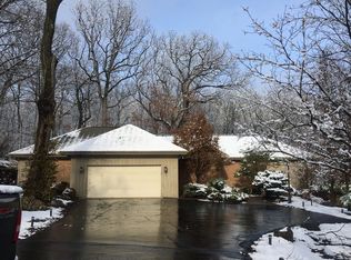 36W450 Hickory Hollow Dr, Dundee, IL