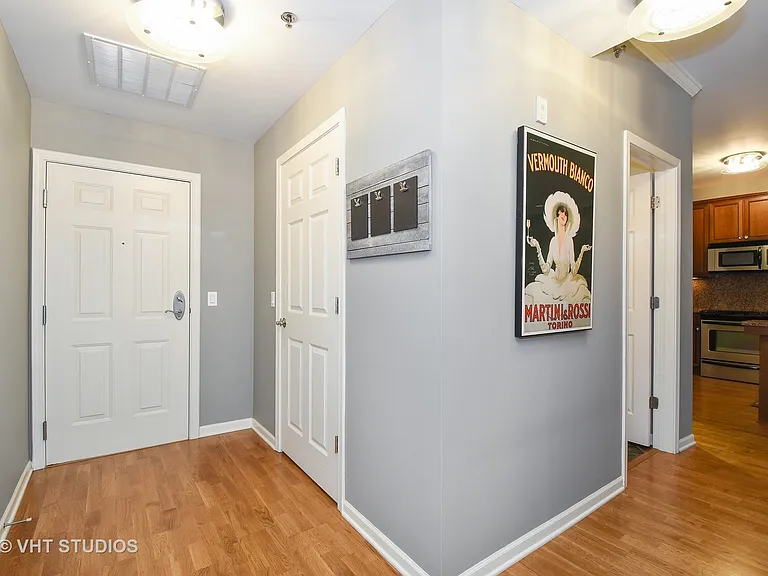100 E Station St #316 — Photo 2