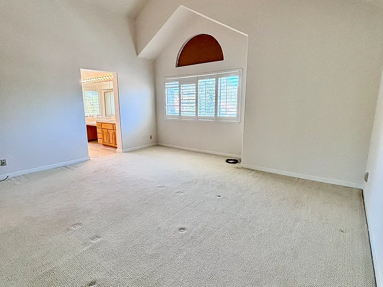 43991 Beretta Dr — Photo 22