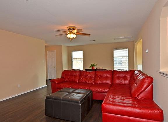 5th image of 208 Mesa Trl
