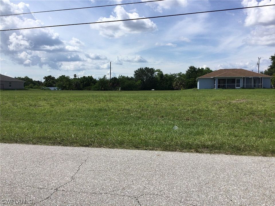 1st image of 1829 NE 20th Ter