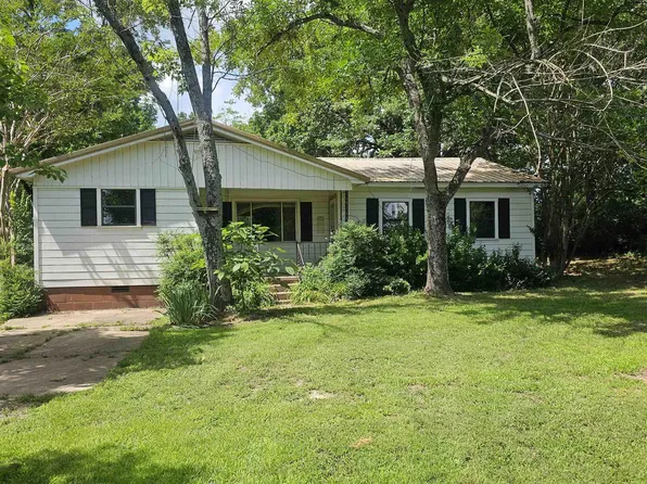 (undisclosed Address), London, AR 72847