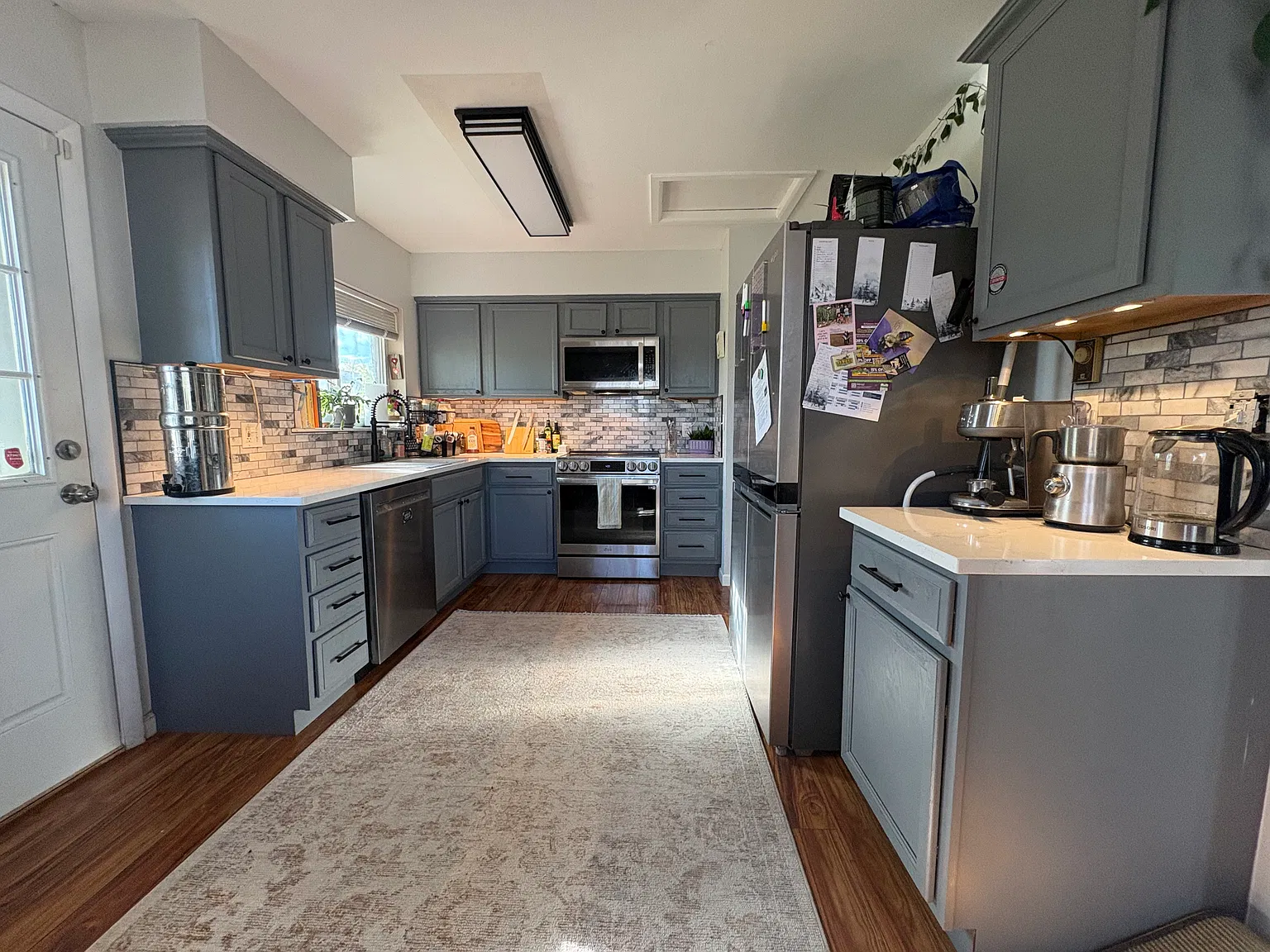 2 bed, 1.5 bath, 1400 sqft, $2,500 — Photo 3