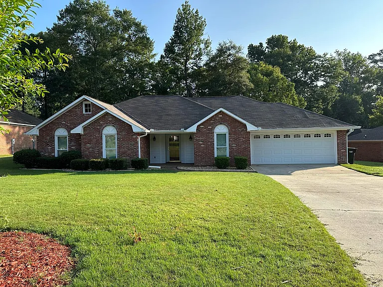 1525 Buk Ct — Photo 3