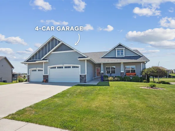1609 NW Prairie Creek Dr, Grimes, IA 50111