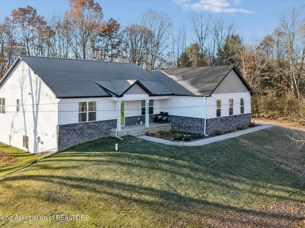 8645 Doyle Rd, Laingsburg, MI 48848