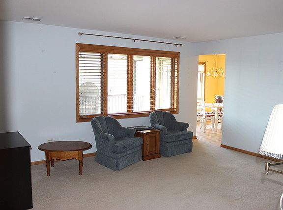 3rd image of 13918 E Leamington Dr