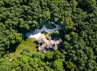 7560 E Manitou Trl, Roanoke, IN 46783