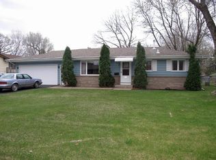 7433 Concerto Curv NE, Fridley, MN 55432