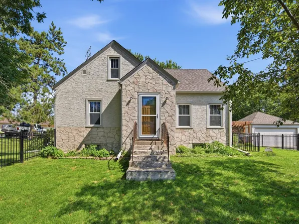 11112 Church St NE, Hanover, MN 55341