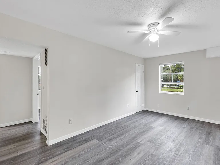 751 Bellevue Ave #1 — Photo 8