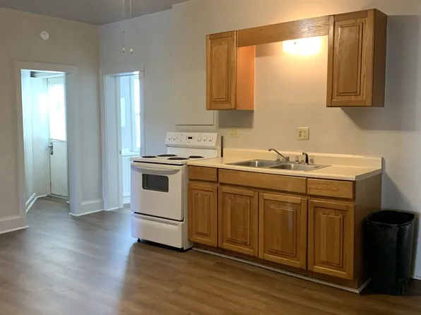204 Lincoln Way East, 204 Lincoln Way E APT D, Mc Connellsburg, PA 17233