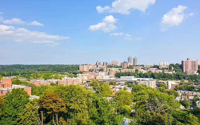 Sold by Brown Harris Stevens | media 17