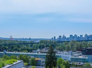 908 Keith Rd #102, West Vancouver, BC V7T1M3