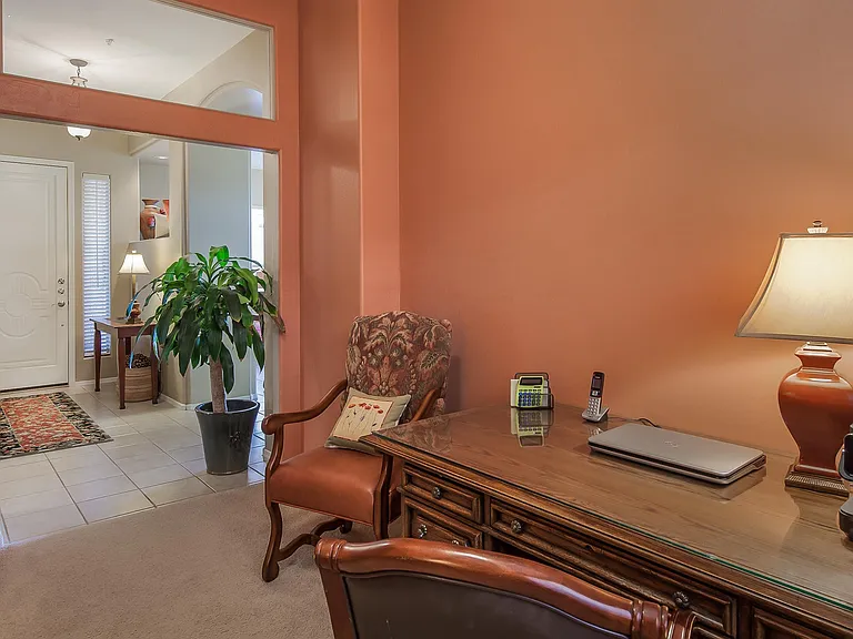 9562 E Chuckwagon Ln — Photo 25