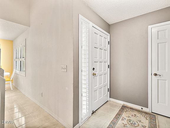 3rd image of 116 Sea Pines Cir