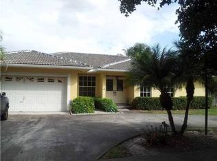 15813 SW 145th Ct, Miami, FL 33177