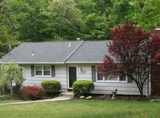 37 Woodland Drive, Vernon, NJ