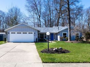 4960 Leafy Mill Ln, North Ridgeville, OH 44039
