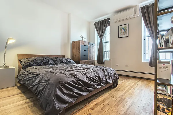 Sold by Compass | media 6